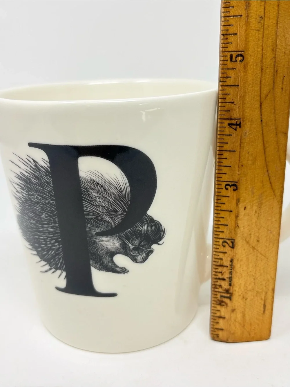 Williams Sonoma Pompadour Porcupine Letter P Coffee Mug 20oz Rory Dobner Excell.